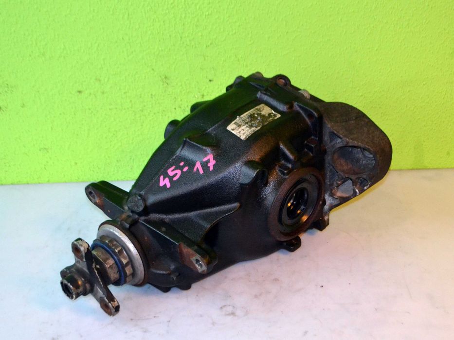 Dyferencjał Dyfer Tył BMW  2.65