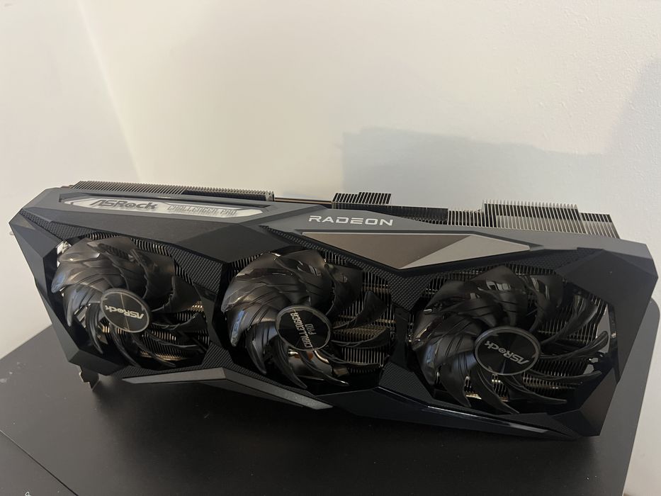 Видеокарта ASRock Radeon RX 6800 Challenger Pro 16GB. БУ, стан НОВОЇ! Тільки Львів.