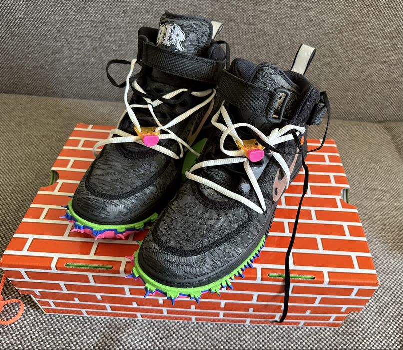 Off White x Nike Air Force 1 Mid