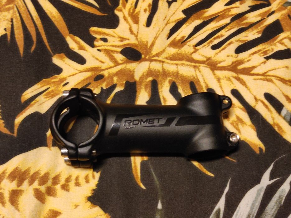 Mostek rowerowy Romet czarny mat