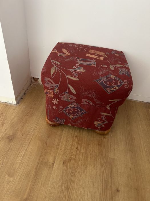 Zestaw narożnik fotel i pufa