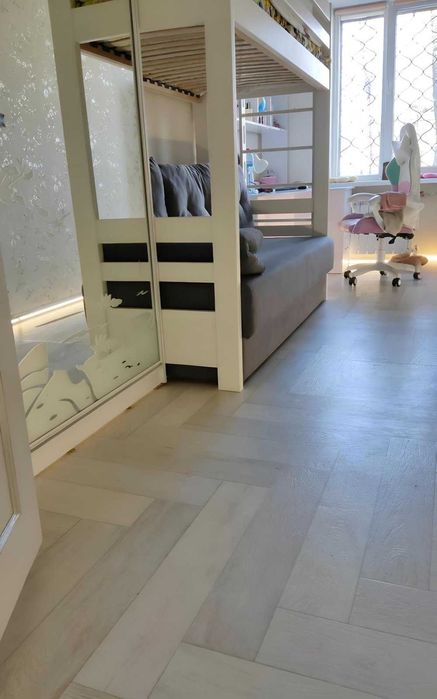 Продам 3 кімнатну квартиру по вулиці Клочківська IS