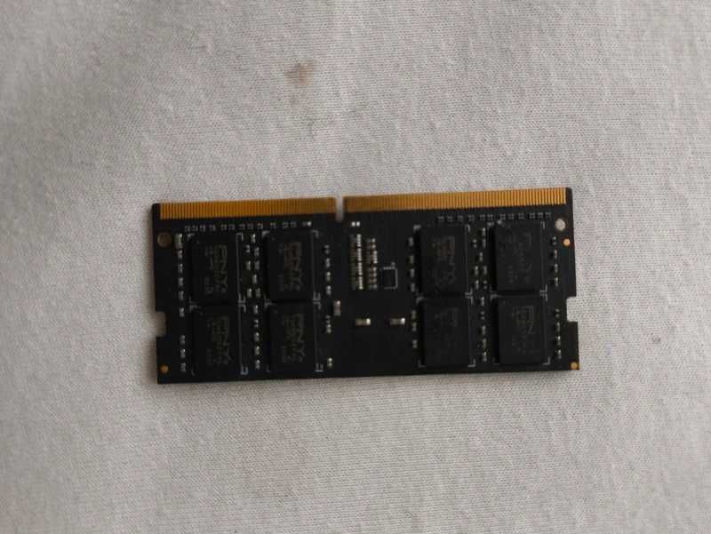 Memoria Ram DDR4 de 16GB e 4GB