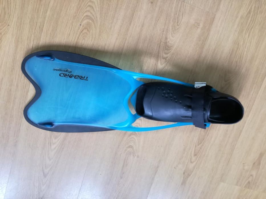 1 barbatana nova sem par