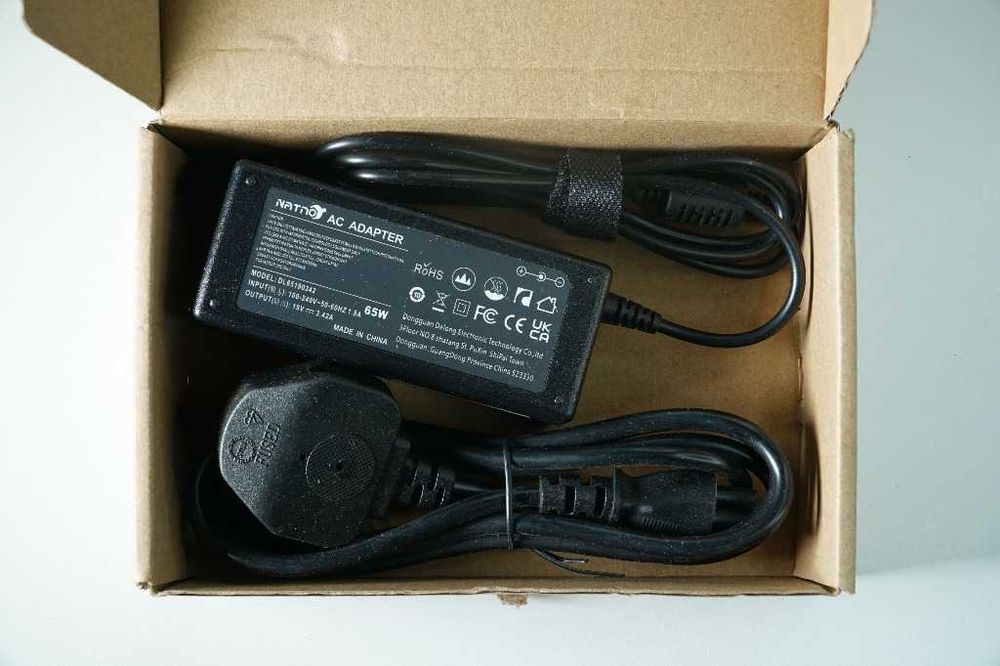 Zasilacz uniwersalny 65W do laptopów X554L D550CA F502CA F551M