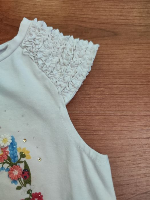 T-shirt branca de menina da Mayoral
