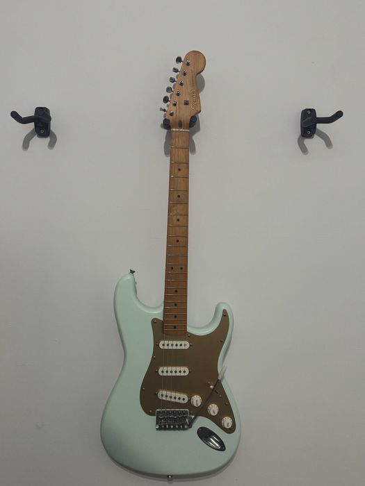 Gitara elektryczna Squier Stratocaster 40th Anniversary SNB