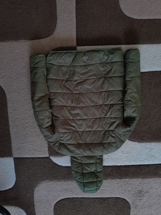 Куртка зимова зелена