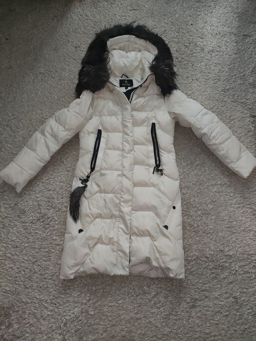 зимня біла куртка