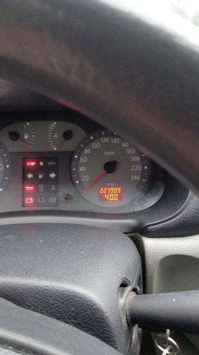 Klimatyzacja* 2005rok* Zadbana* Renault Thalia 1.4 benzyna *