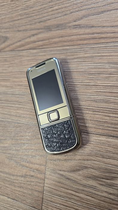 Телефон Nokia 8800