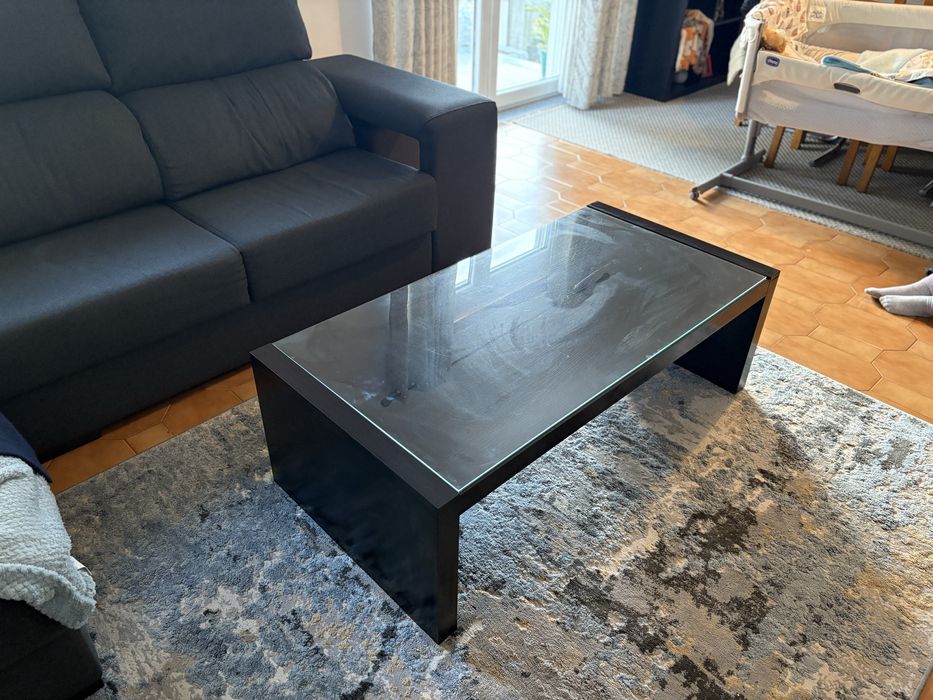 Mesa centro sala com tampo de vidro
