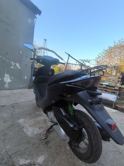 Продам скутер хонда двох 62