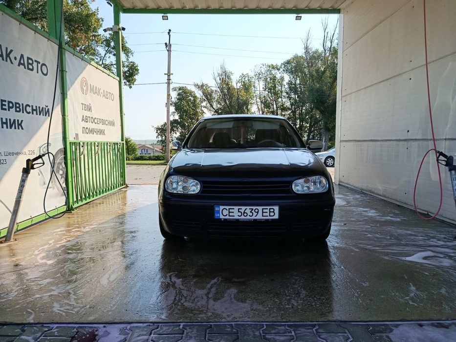 Volswagen Golf4 1.6бензін