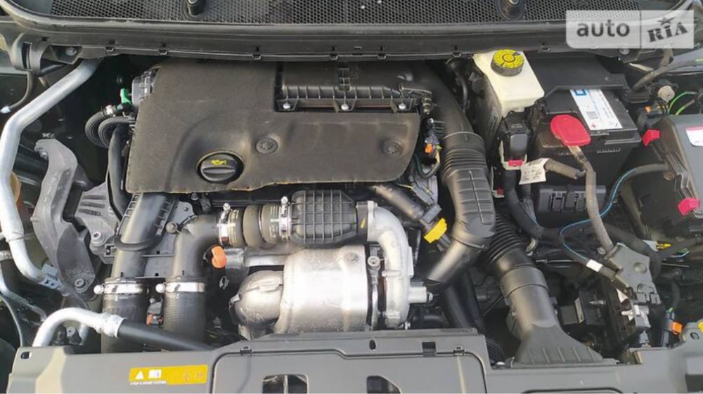 Peugeot 308 SW Blue HDI (люксова версія), 2015 року.