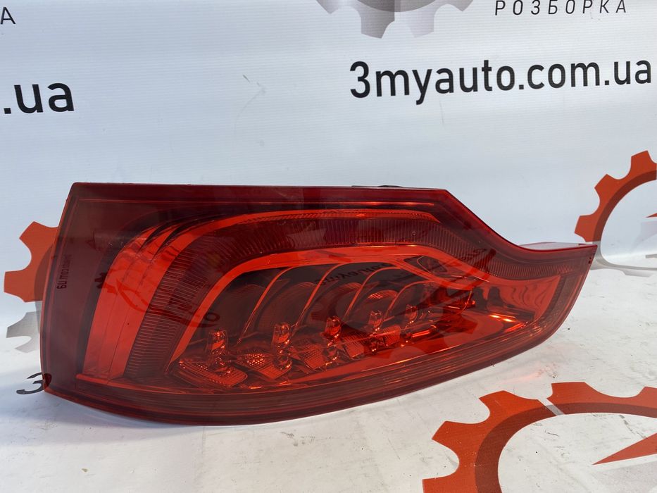 Стоп audi q7 лівий / правий  10-15