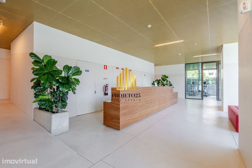 Apartamento T2 moderno e elegante com 3 varandas Panorâmicas