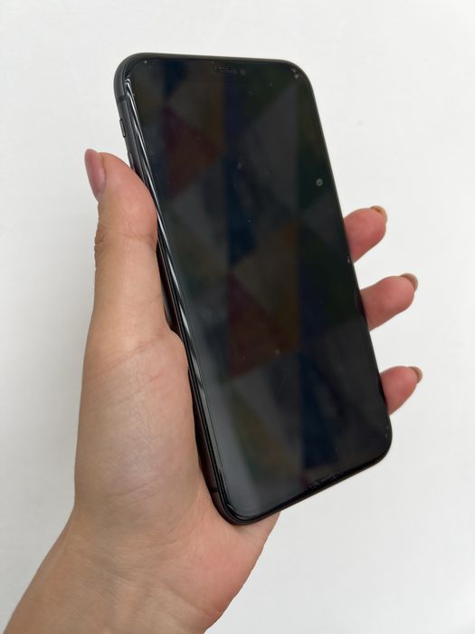 Iphone 11 64Gb в гарному стані