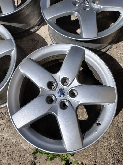 Felgi Speedline 7Jx17 ET48 Peugeot 5x108