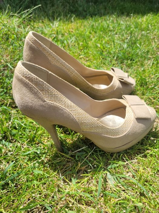 Buty na obcasie Monsoon