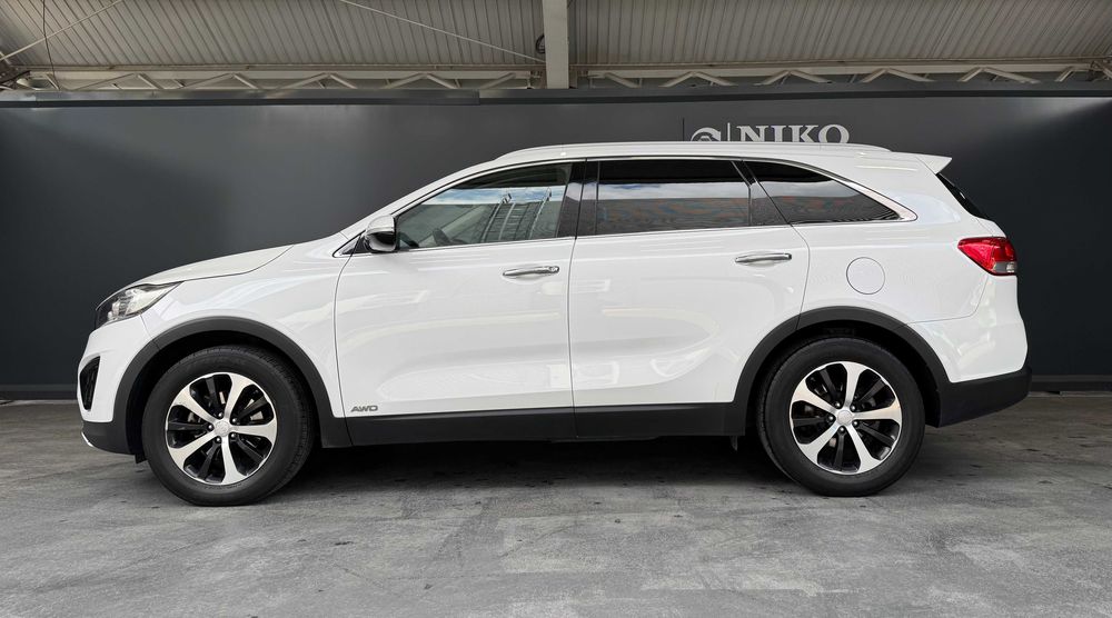 В продажі повнопривідний Kia Sorento 2015