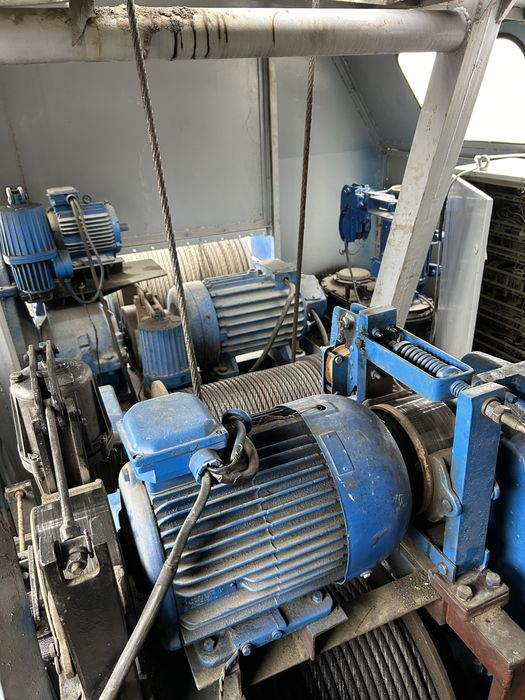 Кран МКГ-25БР, 25т, 1990, стріла 28,5, гусьок 5 м