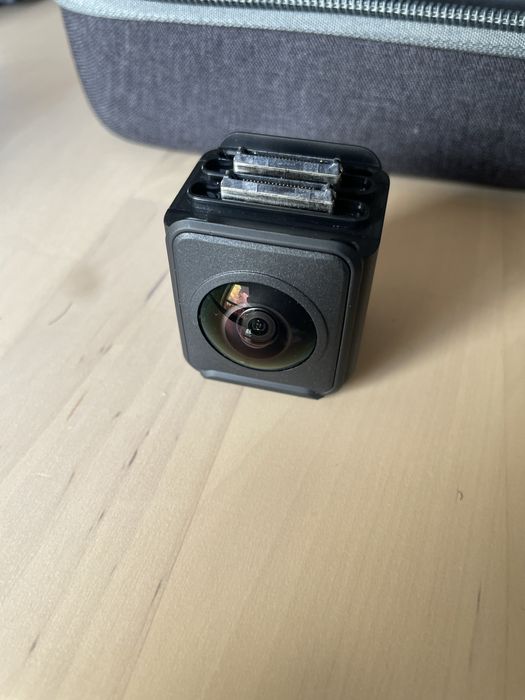 Insta360 One R + Acessórios