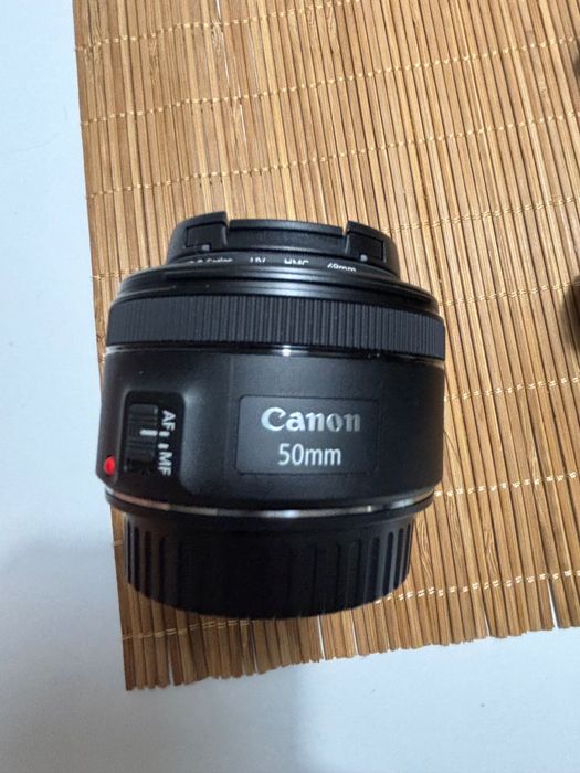 Zestaw Canon EOS 250D Jak NOWY 2 Obiektywy, Statyw, Akcesoria –OKAZJA!
