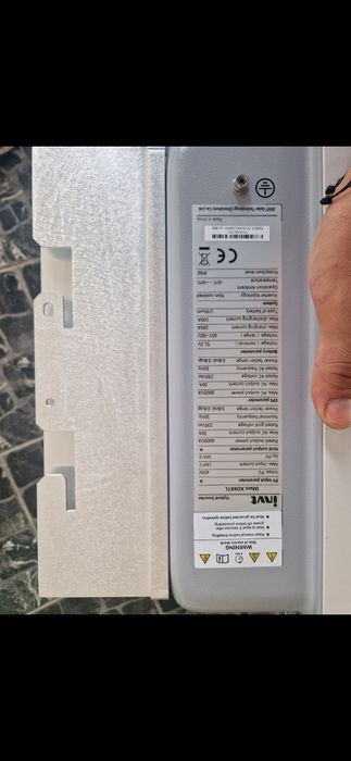 Інвертор та акумулятори AGM