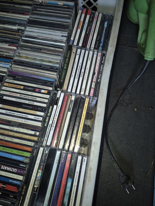 Sprzedam płyty cd z muzyką