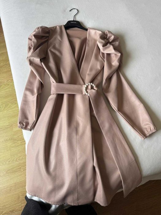 Vestido beje especial