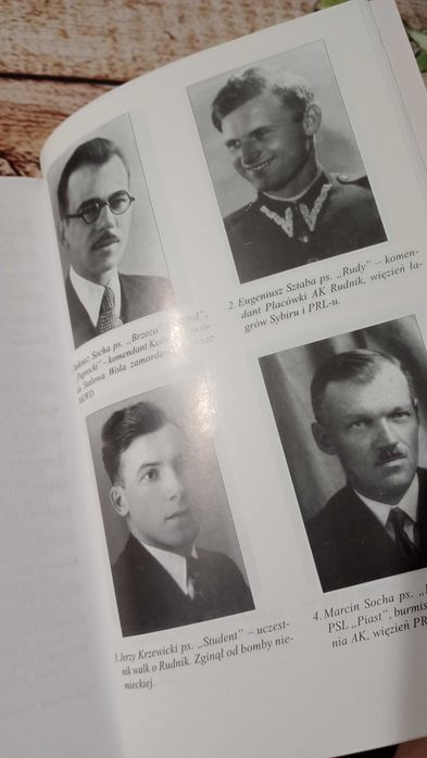 Skarbimir Socha "Jaskółka" - Czerwona śmierć czyli narodziny PRL