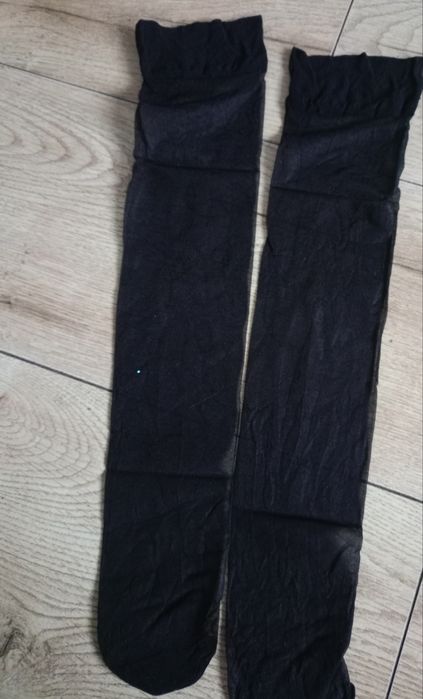 Pończochy czarne przezroczyste, używane
