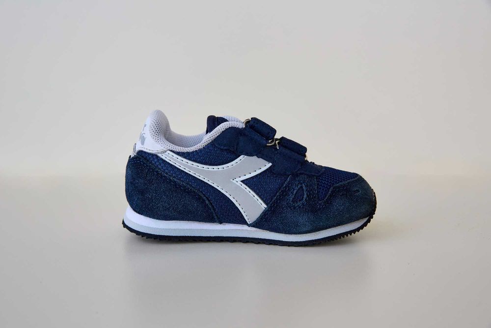 Кросівки Diadora (синій) - розмір 23 (6,5)