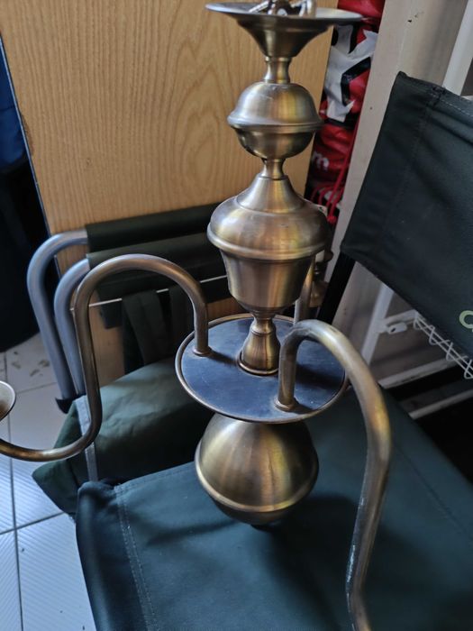 Candeeiro de Teto em latão de 3 braços