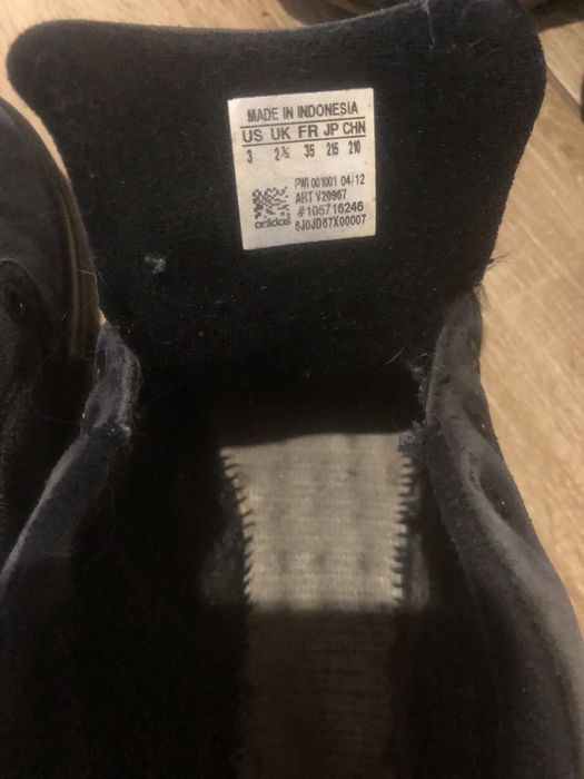 Осінь-весна замш adidas 35 розімр 22 см устілка