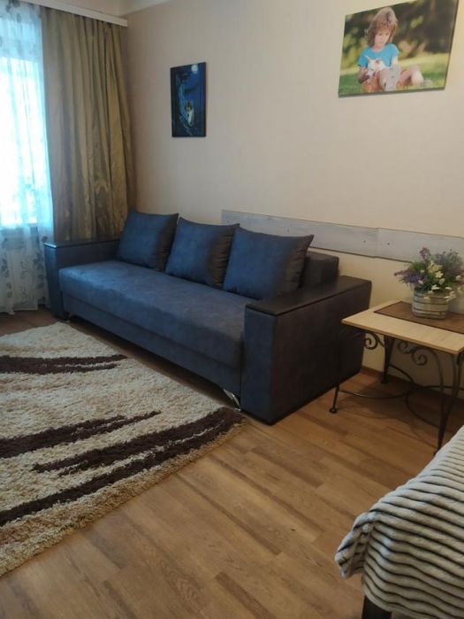 Оренда подобово.Центр, Камянецкая 65,чиста! Є світло, видаємо чек!