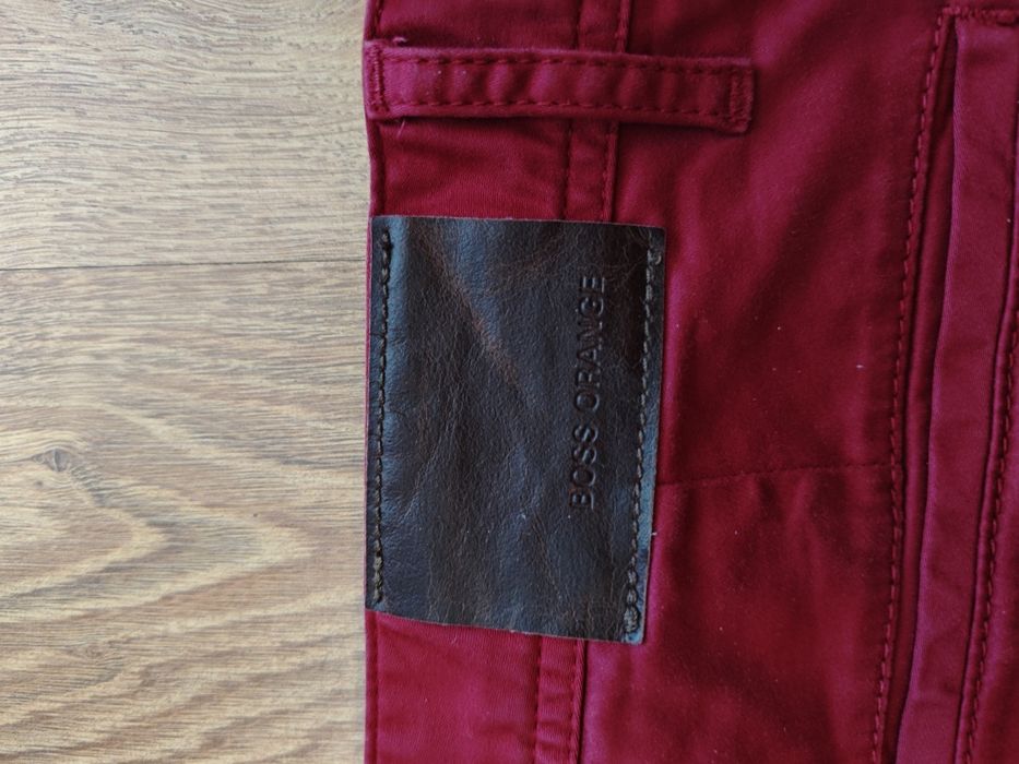 Spodnie chinos Hugo Boss