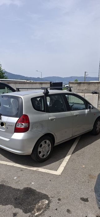 Honda Jazz 2002 1.2i-DSI para peças 
Ref:L12A1