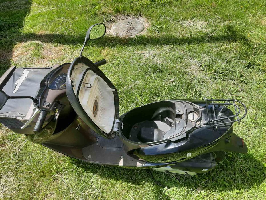 Продам скутер honda cesta 62