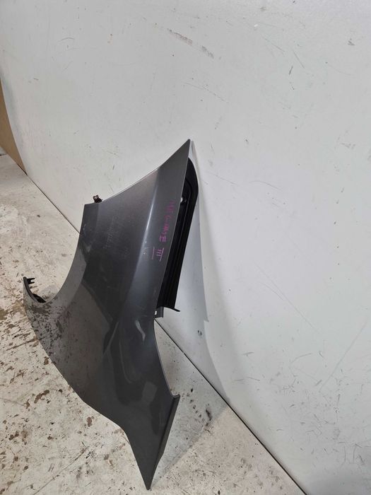 Renault Megane III kabrio błotnik przedni lewy przód.