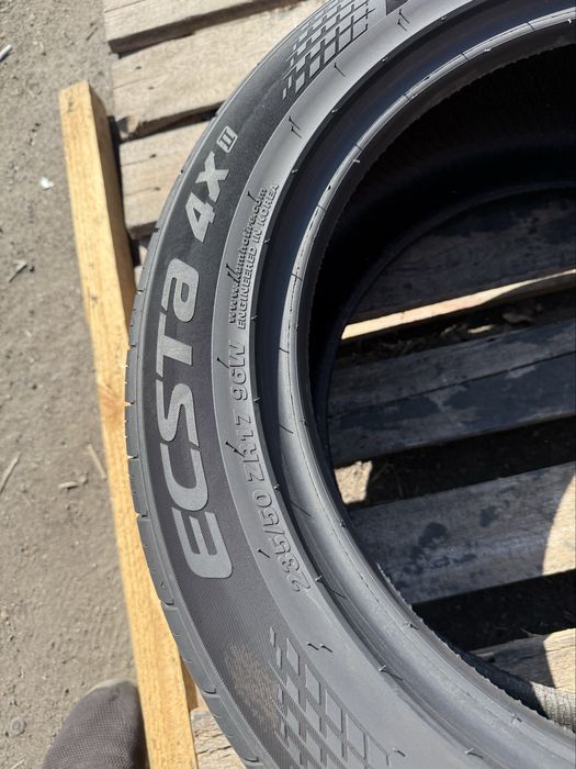 235/50 R17 Kumho Ecsta 4x /2023рік/літо/2шт./Корея/