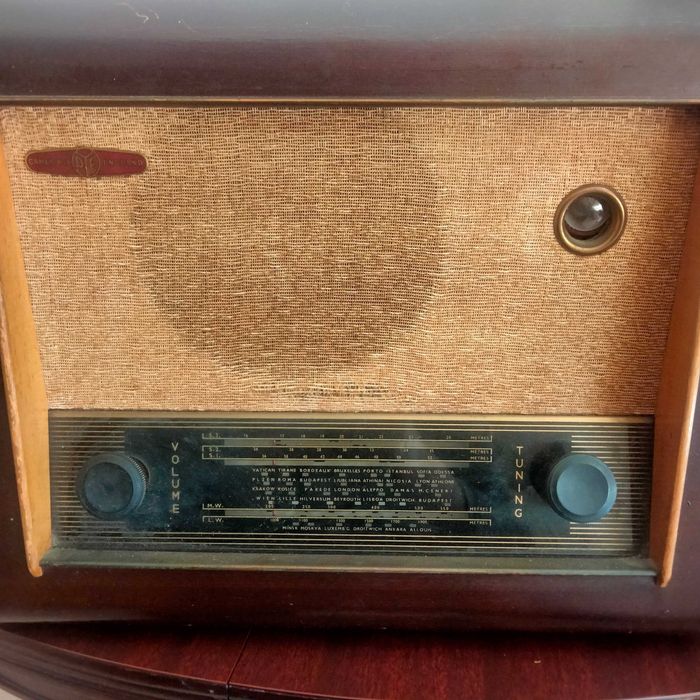Rádio dos anos 50 .