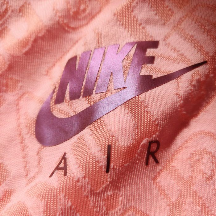 Футболка жіноча NIKE AIR DRI-FIT - НОВА! Рожева