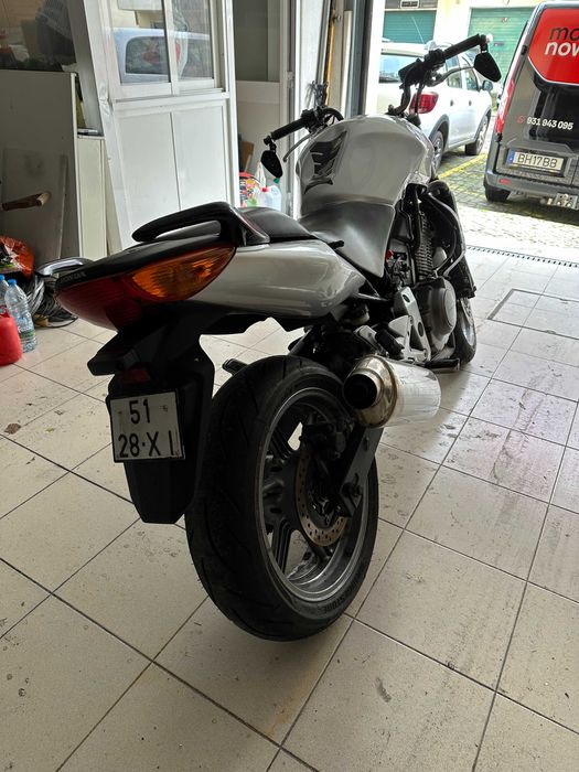 Honda CBF500 acidentada