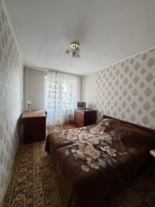 Продам 3 кімнатну квартиру 60 м² вул. Андрія Мельника 4 Рівне