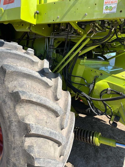 Продам комбайн Claas dominator Mega 218