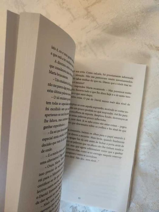 Livro Entre as Mulheres, novo