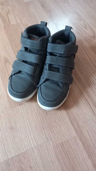 Buty chłopięce roz.34
