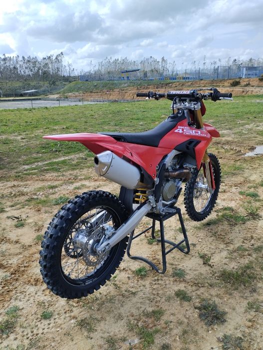 Ducati Desmo 450MX